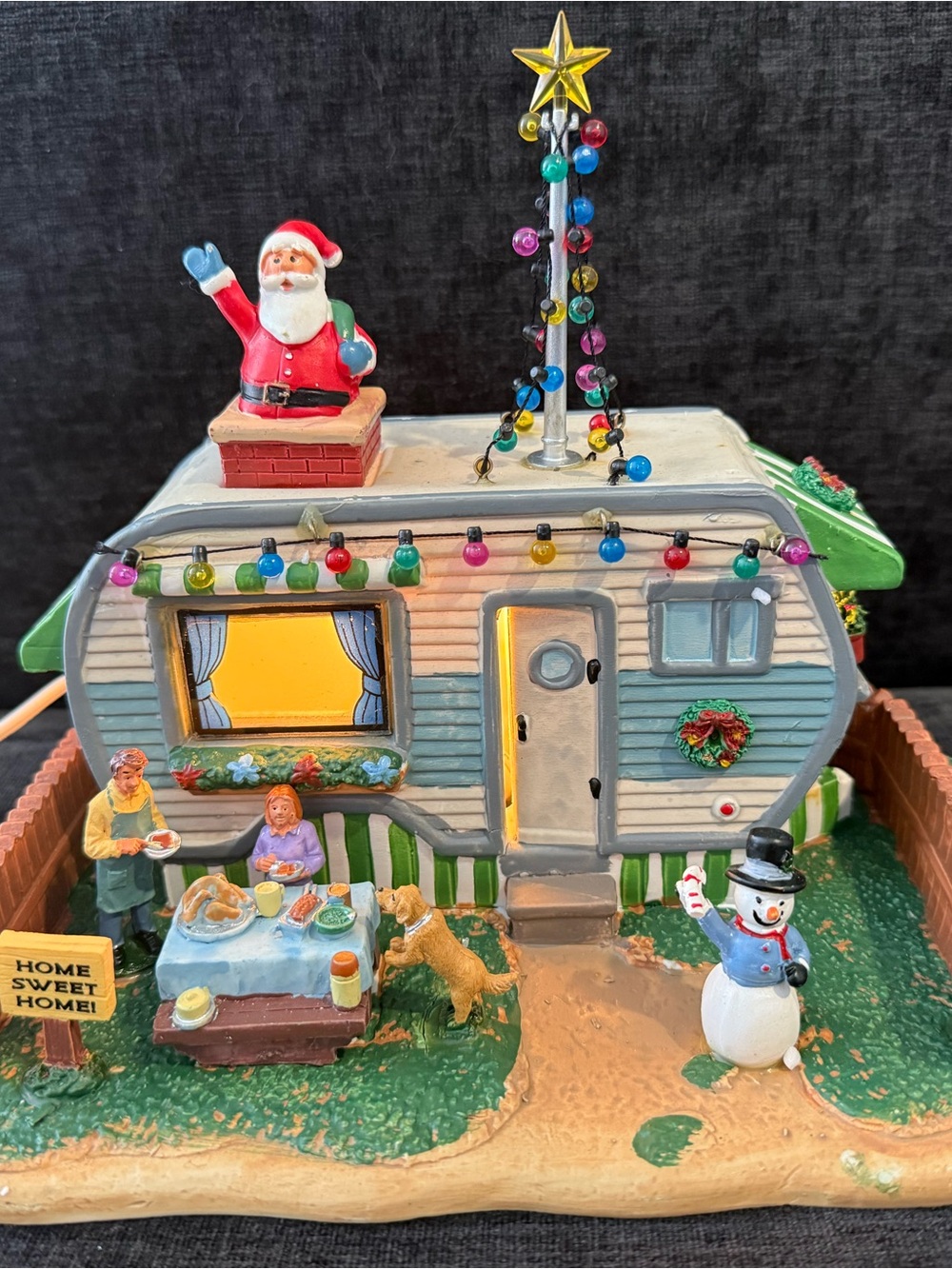 Lemax Coventry Cove Christmas Village Home Sweet Home Camper Trailer